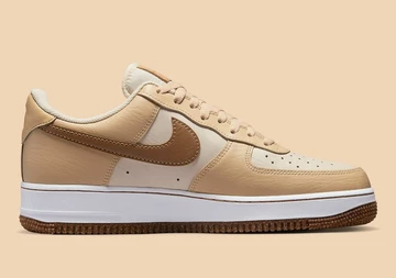 Air Force 1 Inspected By Swoosh