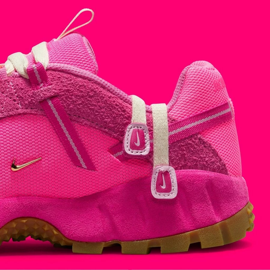 Jacquemus Nike Air Humara Pink DX9999-600 | Dead Stock