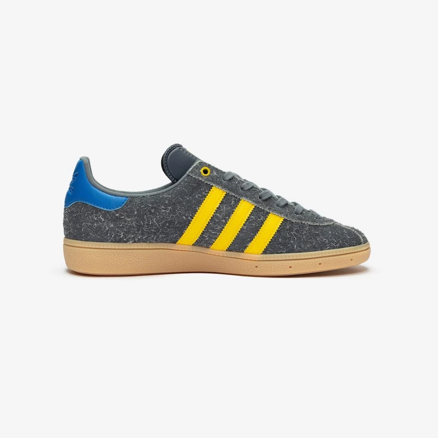 adidas gazelle silver green womens adidas Originals SNS GT Stockholm - HQ1155 | SNS main image 0