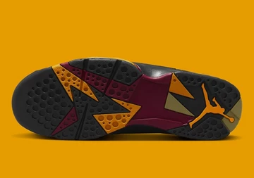 Jordan 7 Retro Neutral Olive