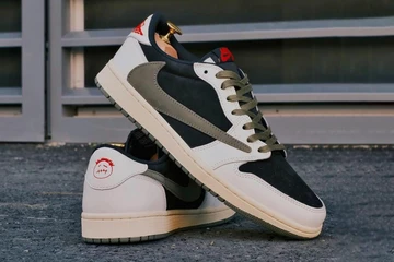 Travis Scott Jordan 1 Low Olive