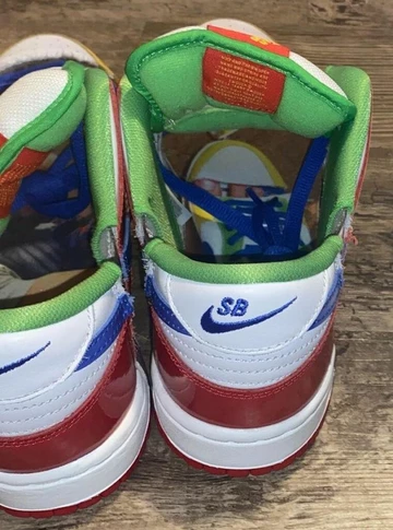 eBay Nike SB Dunk - Released on December 17th