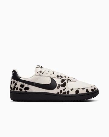 Nike Field General 82 Cow Print Außenseite