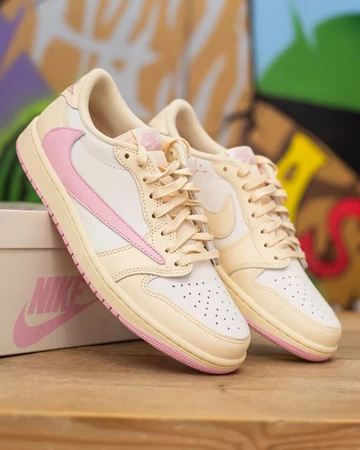 Travis Scott x Nike Air Jordan 1 Low Sail Shy Pink Mood 2