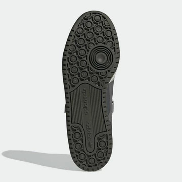 Kevin allein zu Haus adidas Forum Low 2