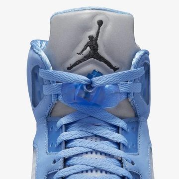 Jordan 5 UNC
