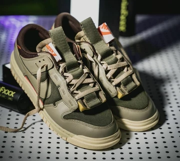 Dunk Low Remastered Olive