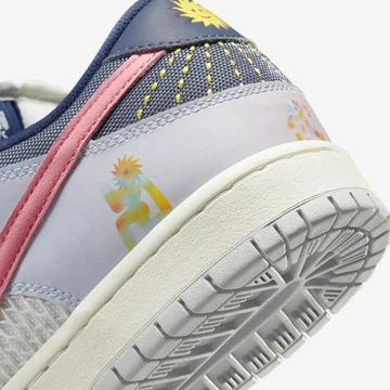 SB Dunk Low Be True Multicolor