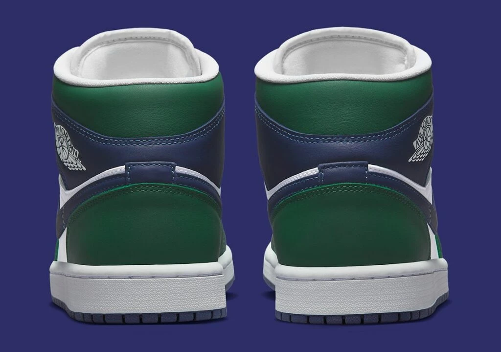 Jordan 1 Mid Noble Green DZ5326-300 | Dead Stock