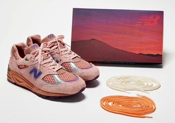 Salehe Bembury New Balance 990v2