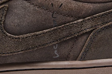 Travis Scott x Air Jordan 1 Low Velvet Brown Highlights