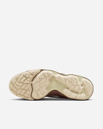 Travis Scott x Nike Zoom Field Jaxx Light Chocolate Sohle