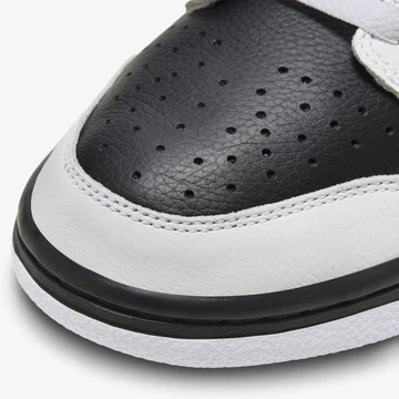 Nike Dunk Reverse Panda