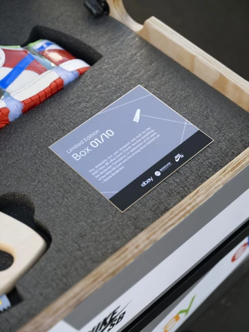 eBay Nike SB Dunk - Released on December 17th