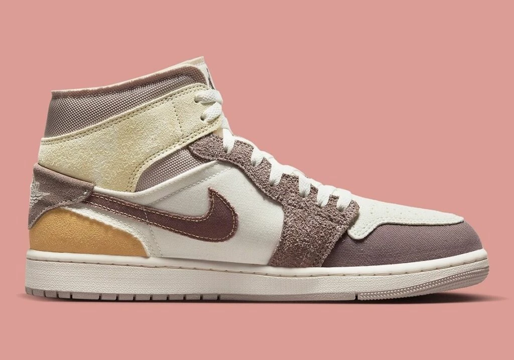 Jordan 1 Mid Craft Taupe Haze DM9652-102 | Dead Stock display picture 1