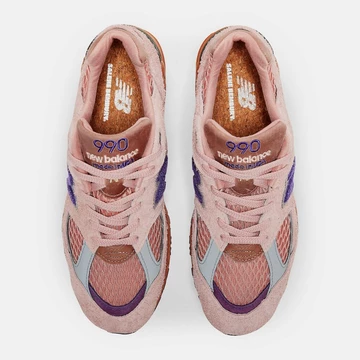 Salehe Bembury New Balance 990v2