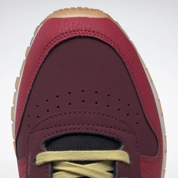 Street Fighter Reebok Classic Leather Crimson Mist