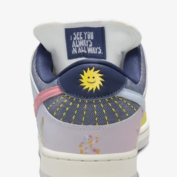 SB Dunk Low Be True Multicolor