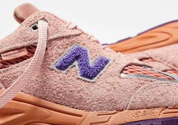 Salehe Bembury New Balance 990v2