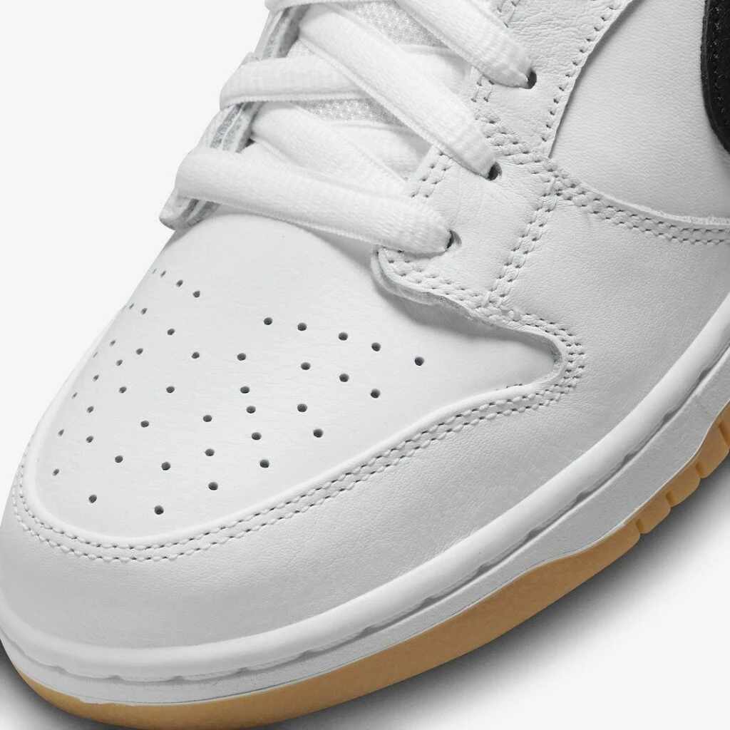 Nike SB Dunk Low White Gum CD2563-101 | Dead Stock