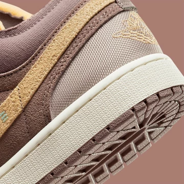 Jordan 1 Low SE Craft Inside Out