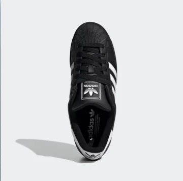 adidas Superstar White Stripe von oben