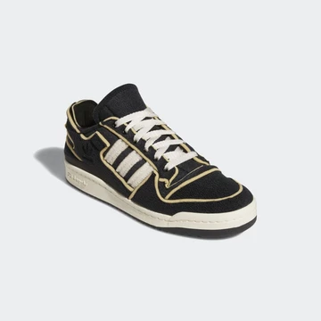 adidas cozy Forum Low Black