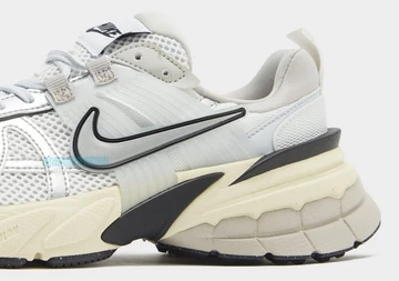 Nike Runtekk Summit White