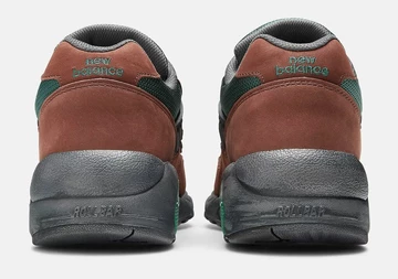 New Balance 580 Mahogany