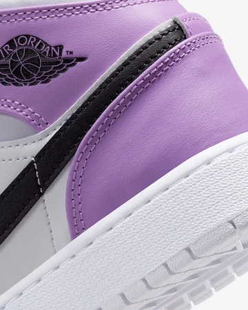 Jordan 1 Mid Barely Grape