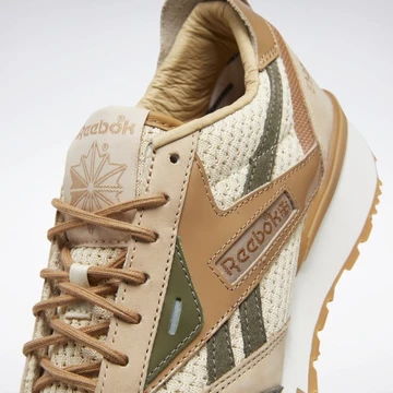 Engineered Garments Reebok LX 2200 Beige