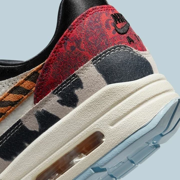 Air Max 1 Tiger Swoosh