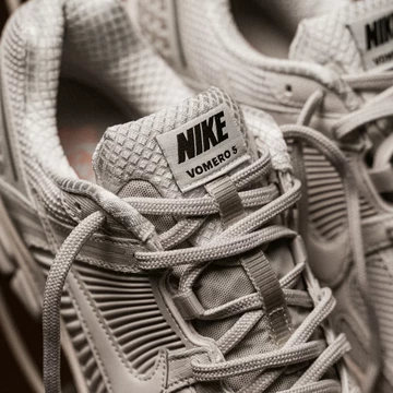 Nike Vomero 5 Vast Grey