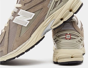 New Balance 1906R Grey