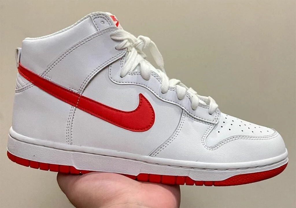 Dunk High Picante Red DV0828-100 | Dead Stock