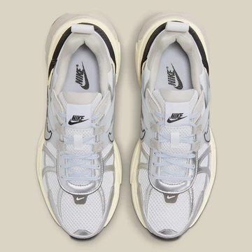 Nike Runtekk Summit White