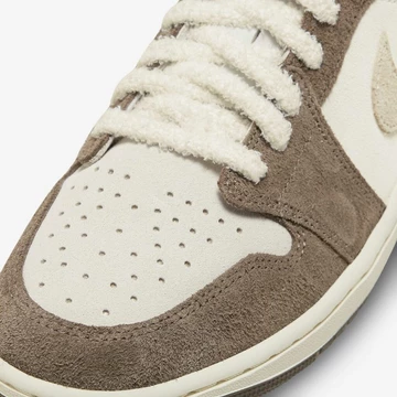 Jordan 1 Low OG Year of the Rabbit