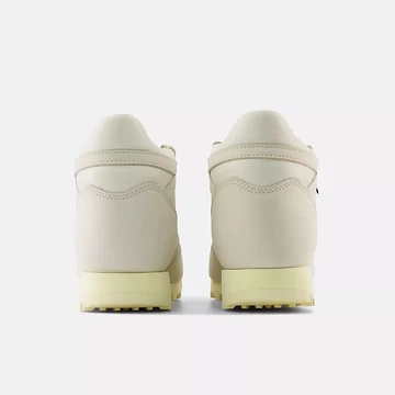 New Balance Rainier Gore Tex Pack