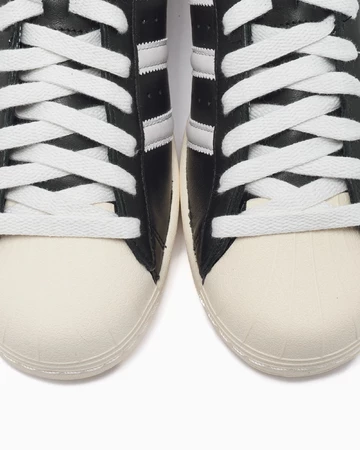 adidas Superstar Vintage Core Black Detail Toebox