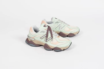 New Balance 9060 Clay Ash Paar Motion