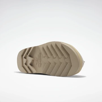 Needles Reebok Beatnik Moc Extreme Purple