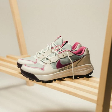 Nike ACG Lowcate Mica Green