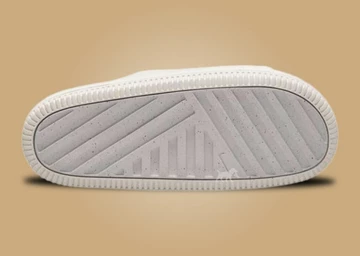 Nike Calm Slide Sail