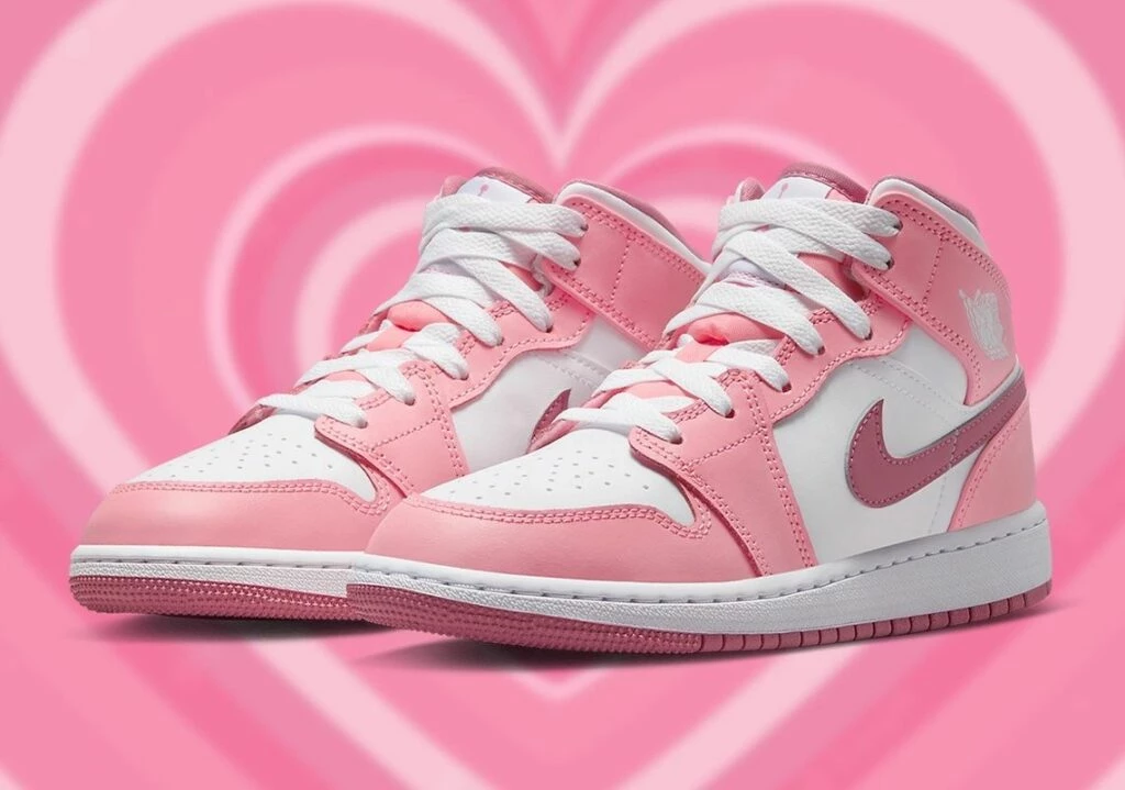 Aj1 valentine on sale