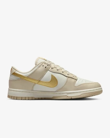 Dunk Low Metallic Gold W