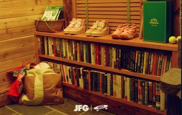 Joe Freshgoods Vans Slip Hiker Pink