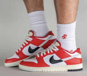 Nike Dunk Low Chicago Split - erste on feet Bilder