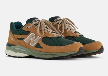 New Balance 990 v3 Tan Green