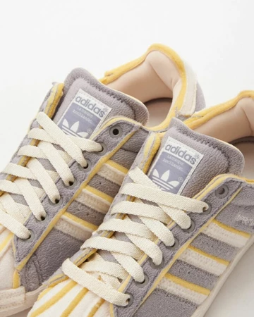 adidas Cozy Superstar