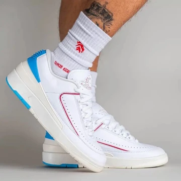 Jordan 2 Low UNC to Chicago